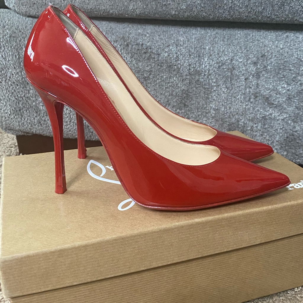 Christian Louboutin Decoltish 100 Patent Flamenco